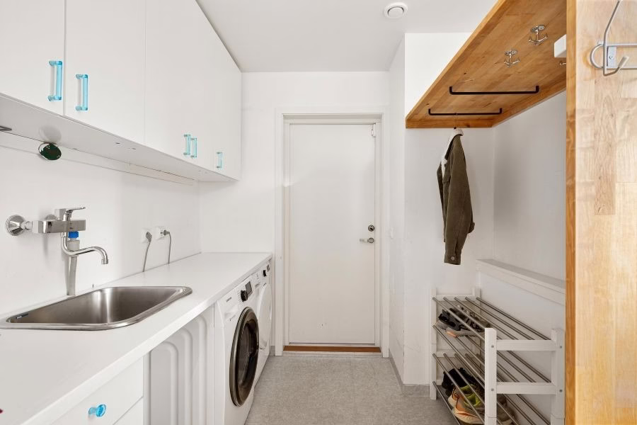 Washing Machine Leak Cleanup and Appliance Leak Water Damage in Austin